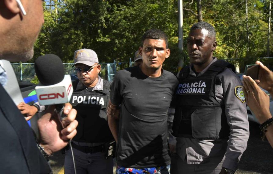 Policía Nacional detiene a limpiavidrios que agredió joven en Los Prados