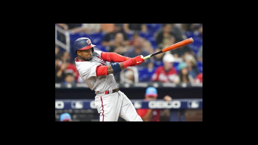 Los Nacionales de Washington evitan arbitraje con Víctor Robles