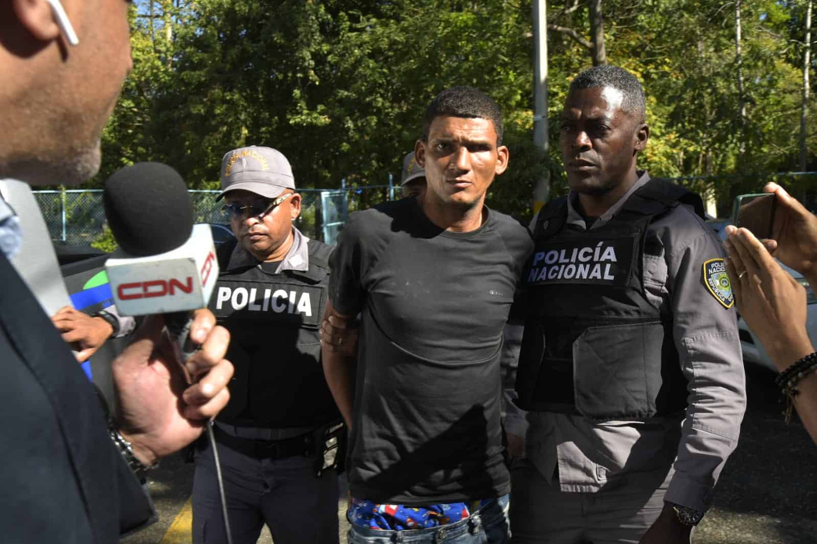 Policía Nacional captura a limpiavidrios que agredió a joven en Los Prados 