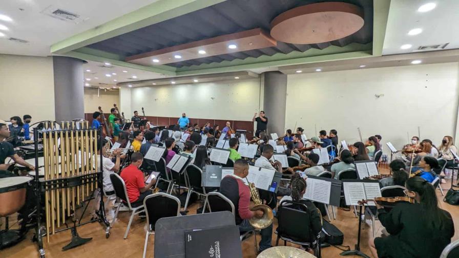 Unidos por la Altagracia en concierto sinfónico”, en el Teatro Nacional