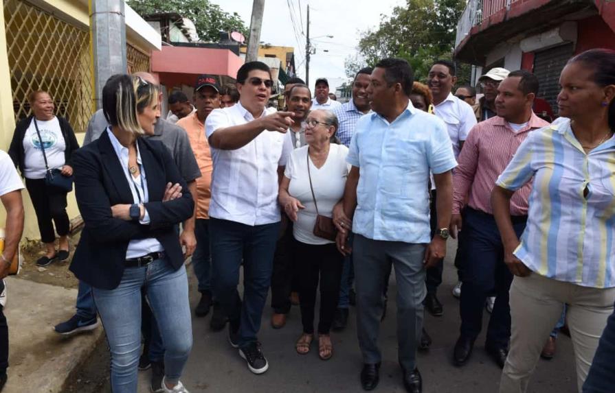 Director de la CAASD supervisa trabajos de varias obras en Santo Domingo Norte