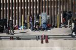 Asesinan a pedradas a dos migrantes cuando intentaban cruzar muro de Tijuana hacia EEUU Asesinan a pedradas a dos migrantes cuando intentaban cruzar muro de Tijuana hacia EEUU