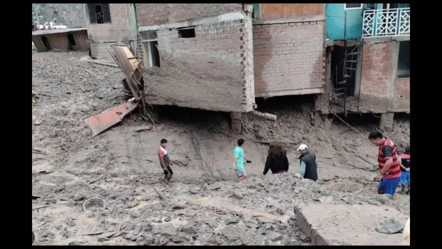 Perú: 36 muertos tras aludes por lluvias en el sur