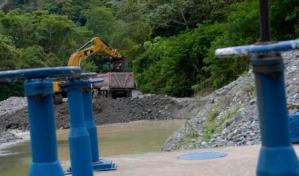 Residentes en Arroyo Hondo III dicen llevan 12 días sin agua potable
