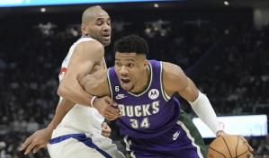 Antetokounmpo y Lillard son los jugadores de la semana en la NBA