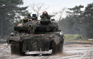 Ucrania recibirá un centenar de tanques pesados Leopard 1