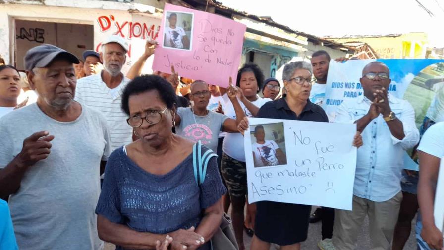 Piden justicia por muerte de joven en el Simón Bolívar Piden justicia por muerte de joven en el Simón Bolívar