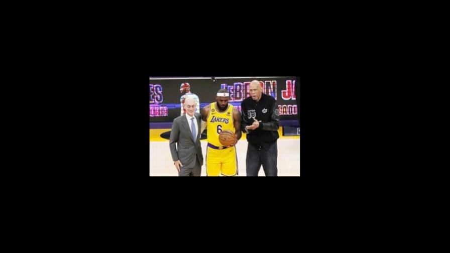 VIDEO | Magic Johnson, Curry, Durant, Ginóbili: la NBA, rendidos ante LeBron VIDEO | Magic Johnson, Curry, Durant, Ginóbili: la NBA, rendidos ante LeBron