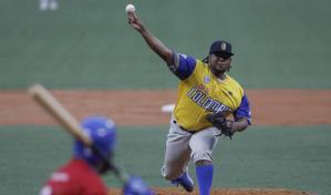 López domina a Licey de Dominicana y acerca a Montería a la clasificación