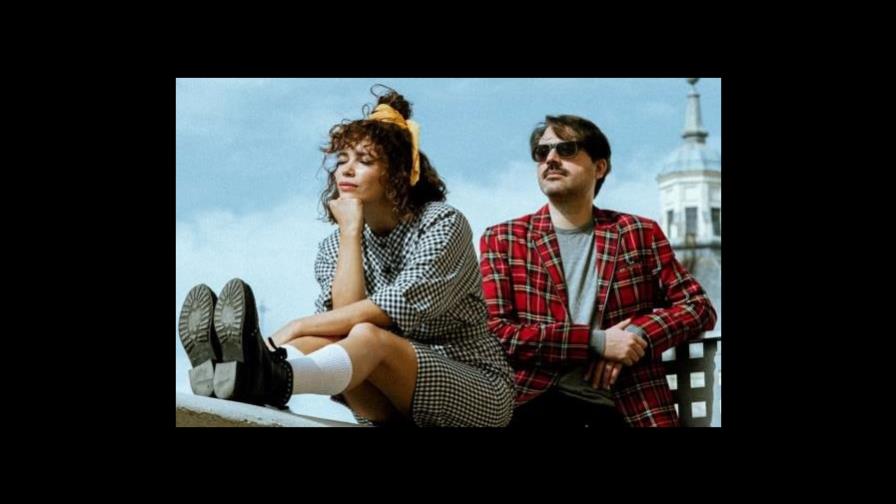 El sexto sencillo de Carol Rovira y Anthony Ocaña, se estrena este viernes El sexto sencillo de Carol Rovira y Anthony Ocaña, se estrena este viernes