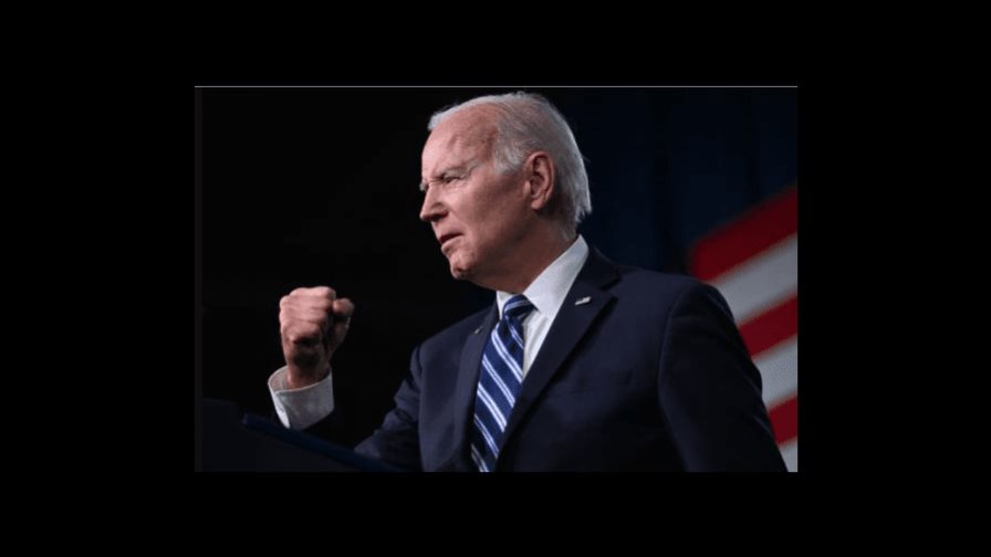 Biden llega al Congreso con mensaje de unidad y planes para los olvidados