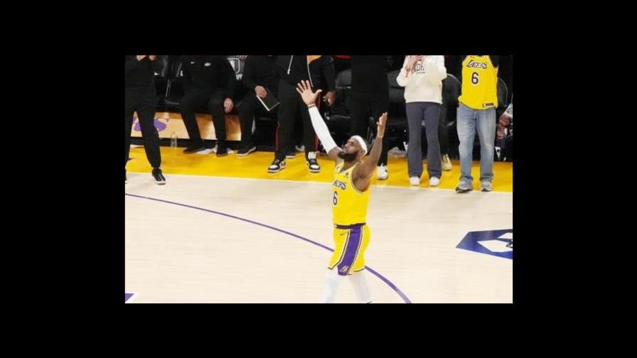 Entra y vota: ¿Es LeBron James el mejor jugador de todos los tiempos?