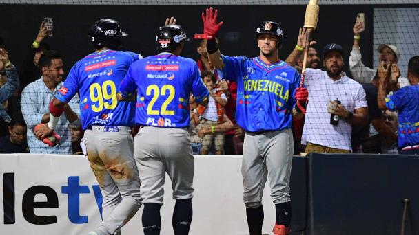 Leones de Caracas vienen de atrás para vencer a Curazao - Diario Libre