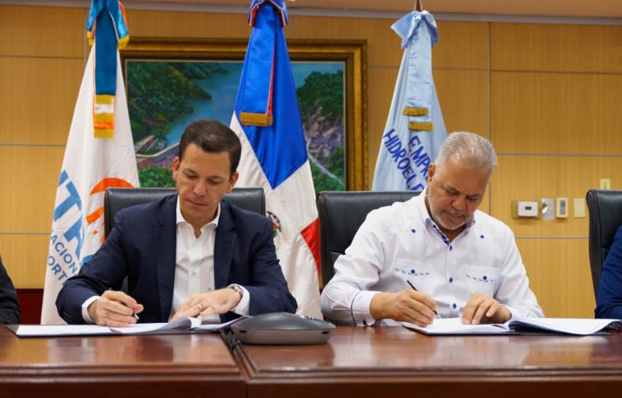 Intrant y Egehid firman acuerdo de colaboración en favor de conductores