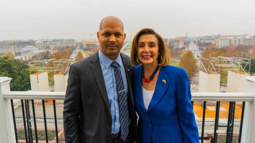 Dominicano que defendió el Capitolio fue invitado de honor en discurso de rendición de cuentas de Biden