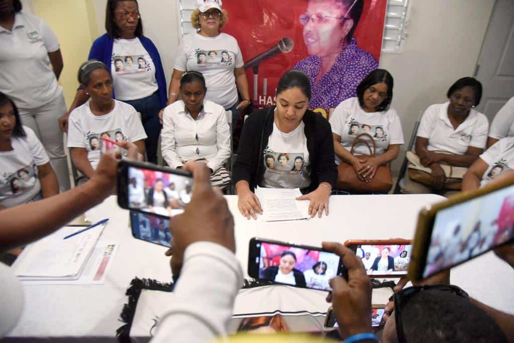 El movimiento ofreció una rueda de prensa. 