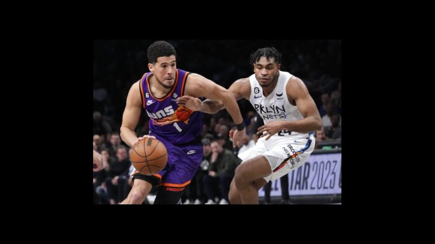 Booker vuelve y Suns derrotan a Nets