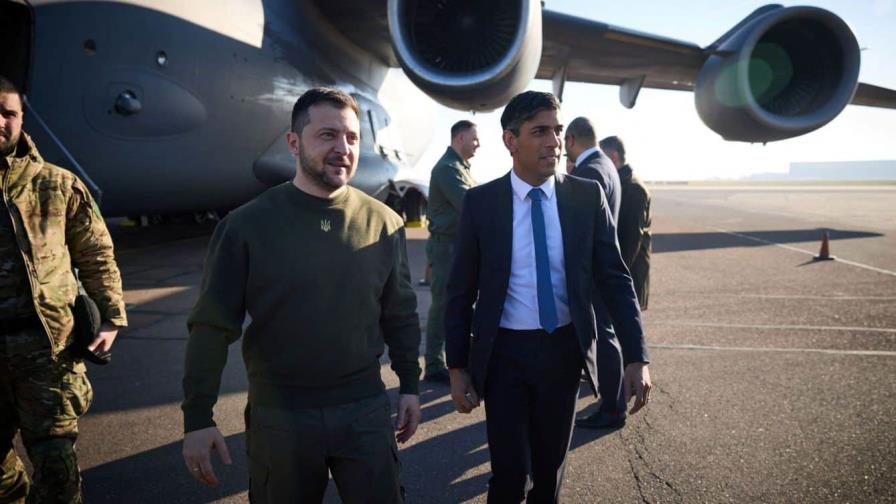 Zelenski pide aviones de combate para acabar antes la guerra