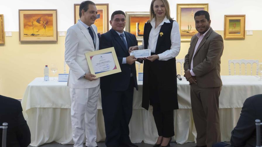 Cultura entrega Premio Anual de Historia 2021