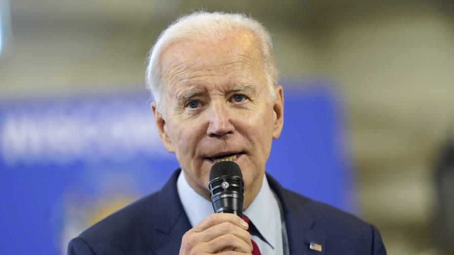 Biden culpa a empleados del escándalo de los documentos clasificados