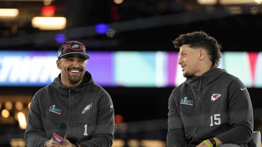 Mahomes y Hurts saben la importancia de su enfrentamiento Mahomes y Hurts saben la importancia de su enfrentamiento