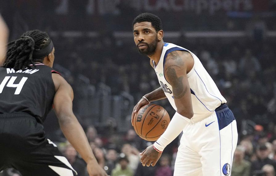 VIDEO | Irving anota 24 en su debut con Mavs, que ganan a Clippers