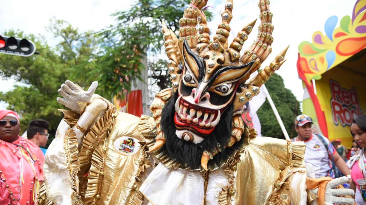 Máscara de carnaval colorida máscara de carnaval jolgorio