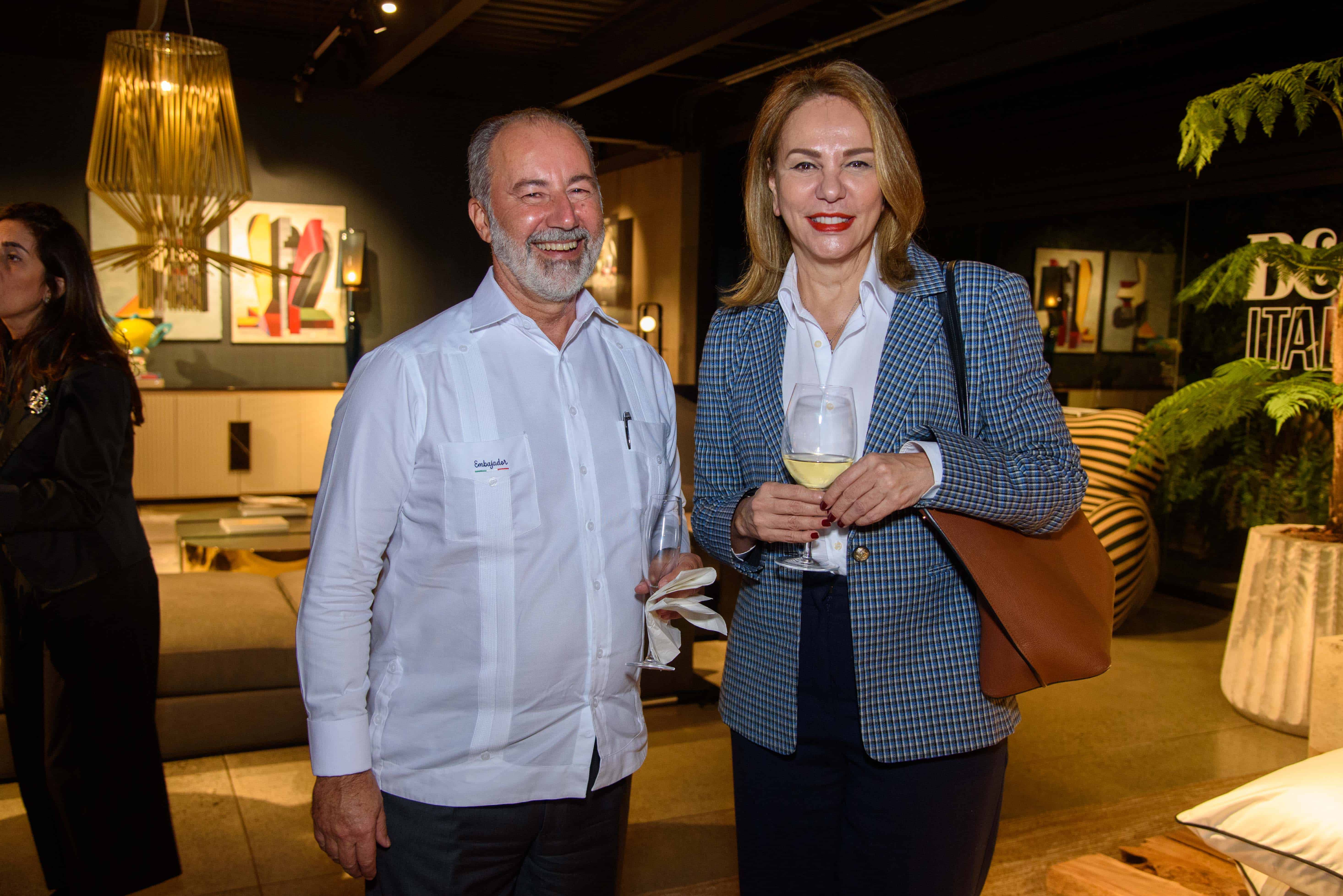 Queirolo Palmas y Milagros Germán.