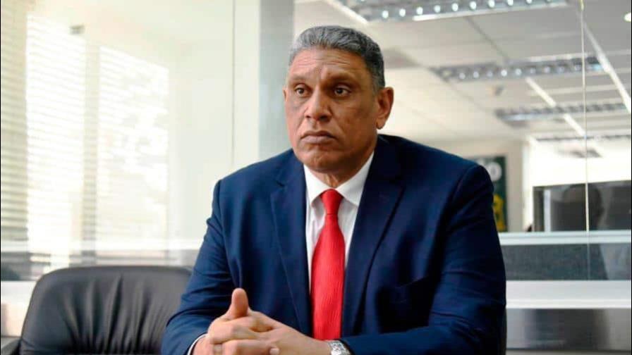 Chu Vásquez garantiza armas que se importen serán utilizadas solamente en empresas de seguridad Chu Vásquez garantiza armas que se importen serán utilizadas solamente en empresas de seguridad