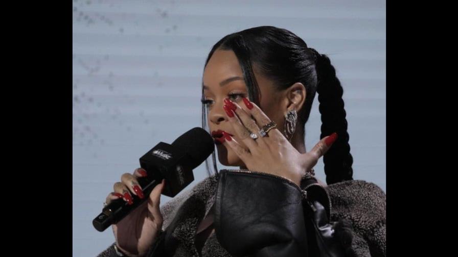 Rihanna afirma que la maternidad la impulsó a aceptar actuar en el Super Bowl Rihanna afirma que la maternidad la impulsó a aceptar actuar en el Super Bowl