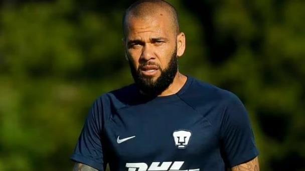La víctima de Alves pide que siga en prisión al persistir el riesgo de fuga