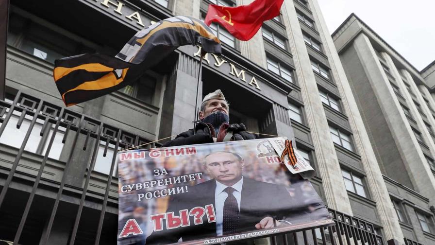 Banco de Rusia mantiene tipo en 7.5 % y mejora proyección de la economía rusa