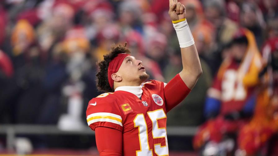 Patrick Mahomes obtiene su segundo premio Jugador Más Valioso