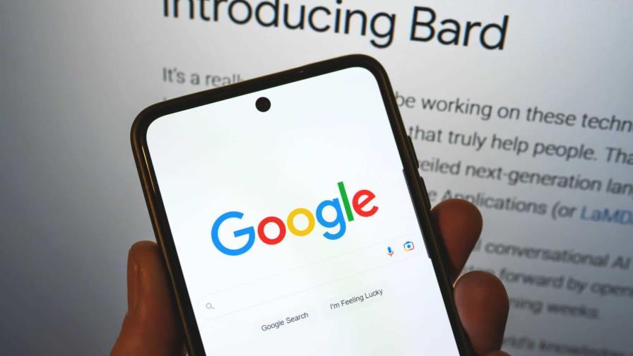 Chatbot Bard de Google comete error en su anuncio de presentación
