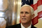 El fiscal que investiga a Donald Trump cita a declarar a Mike Pence