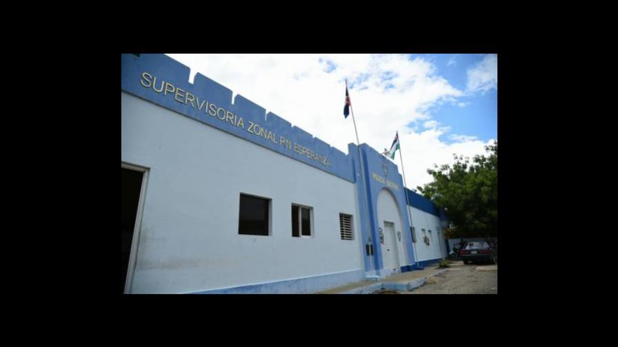 Mujer hirió a otra de 13 puñaladas en Valverde; Policía activa su búsqueda