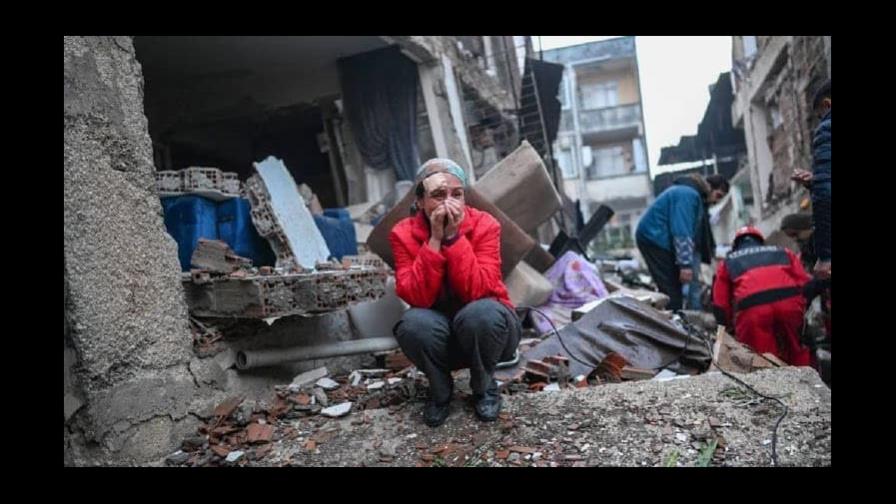 Ascienden a más de 23,600 los muertos por los terremotos, más de 20,000 de ellos solo en Turquía