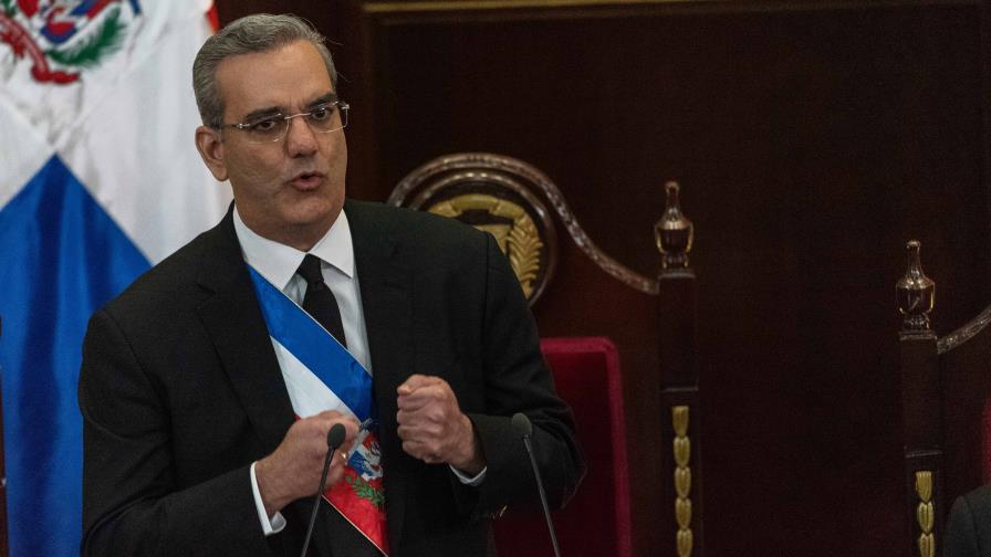 Ciudadanos piden a Abinader tratar tema haitiano y precios de alimentos el 27 de febrero 