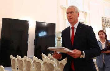 Ministro de Deportes ruso acusa a Occidente de injerencia en trabajo del COI