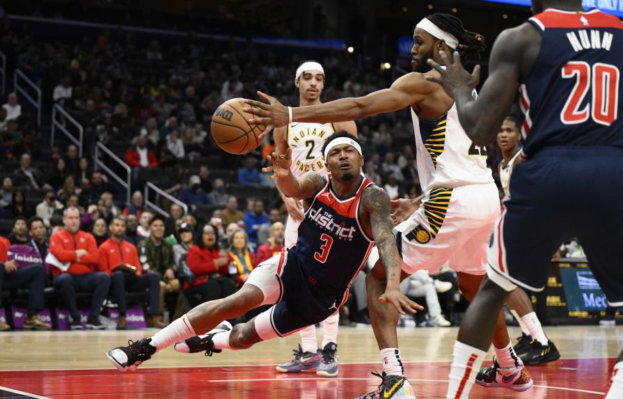 VIDEO | Wizards anotan 80 en medio partido; aplastan a Pacers