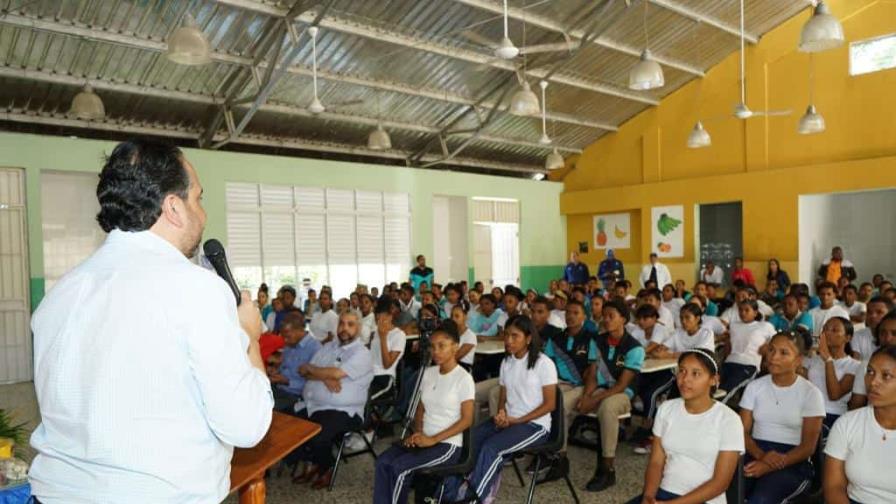 Inefi impacta región Sur del país; recorren 21 planteles escolares de Barahona, Bahoruco y San Juan