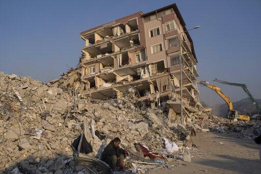 Enoja la lenta respuesta tras el sismo en Siria y Turquía