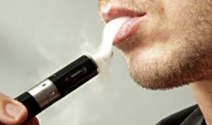 Miami prohíbe fumar y el uso de cigarrillos electrónicos en playas y parques