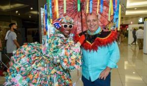 Inauguran exposici&oacute;n "Carnaval Dominicano: Pasi&oacute;n, alegr&iacute;a e Identidad"
