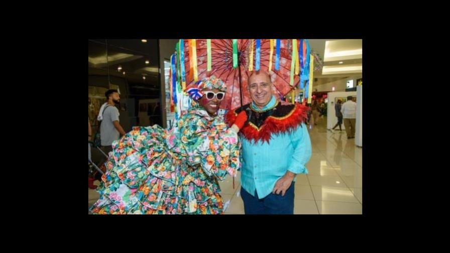 Inauguran exposición “Carnaval Dominicano: Pasión, alegría e Identidad” Inauguran exposición “Carnaval Dominicano: Pasión, alegría e Identidad”