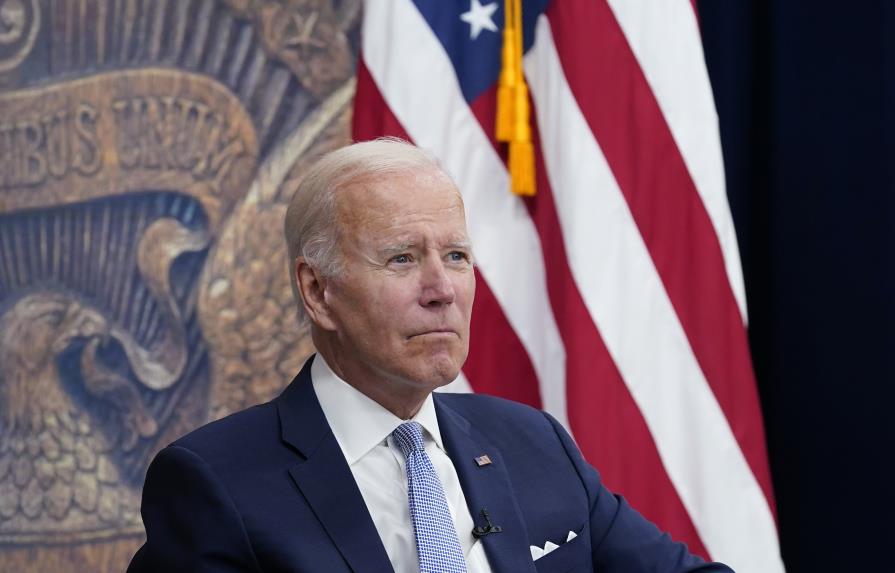 Biden afirma que hablará con Xi tras el derribo de un globo espía chino