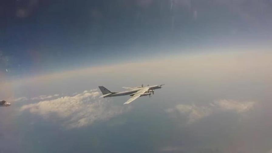 EEUU intercepta aviones rusos cerca de Alaska y aclara que no representan una amenaza EEUU intercepta aviones rusos cerca de Alaska y aclara que no representan una amenaza