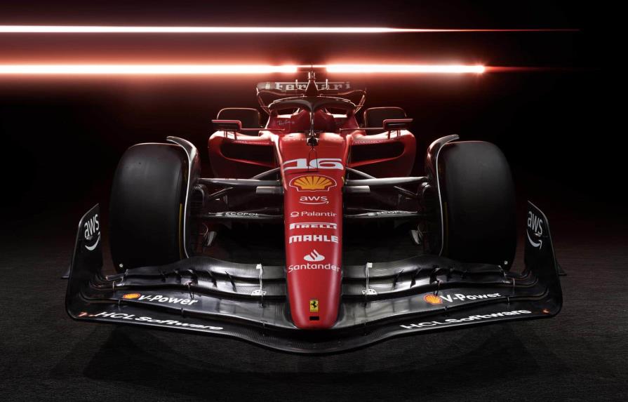 Ferrari presenta su monoplaza 2023 con la ambición de hacer frente a Red Bull