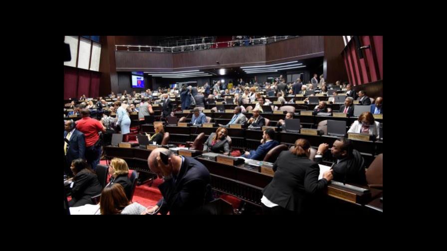 Buscan inamovilidad de los días de Reyes, Duarte y Constitución Buscan inamovilidad de los días de Reyes, Duarte y Constitución