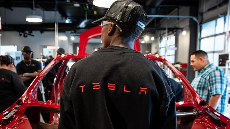 Trabajadores de Tesla solicitan formar un sindicato con la oposición de Musk